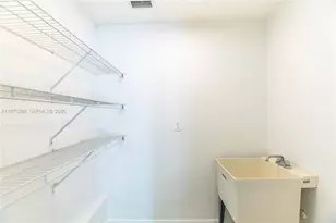 16335 SW 93rd St, Miami, FL 33196 - Photo 35