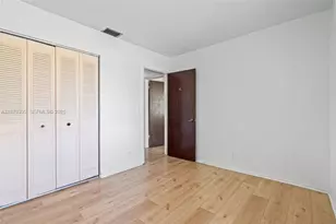 2607 NW 47th Ln, Lauderdale Lakes, FL 33313 - Photo 23