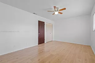 2607 NW 47th Ln, Lauderdale Lakes, FL 33313 - Photo 27