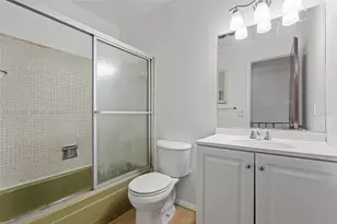 2607 NW 47th Ln, Lauderdale Lakes, FL 33313 - Photo 27