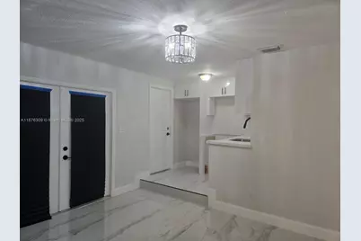 6400 Meade St, Hollywood, FL 33024 - Photo 7