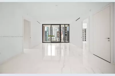 300 Biscayne Blvd Way #2809, Miami, FL 33131 - Photo 7