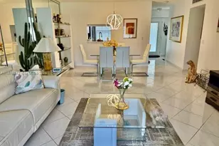 1025 SE 4th Ave, Dania Beach, FL 33004 - Photo 1