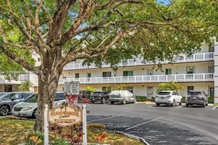 1025 SE 4th Ave, Dania Beach, FL 33004 - Photo 1