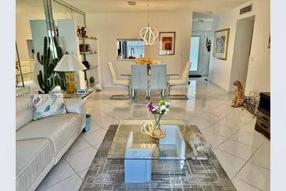 1025 SE 4th Ave #101, Dania Beach, FL 33004 - Photo 11