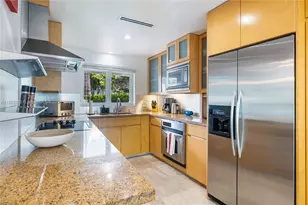 11403 NE 8th Ave, Biscayne Park, FL 33161 - Photo 19