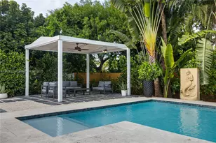 11403 NE 8th Ave, Biscayne Park, FL 33161 - Photo 43