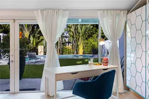 11403 NE 8th Ave, Biscayne Park, FL 33161 - Photo 9