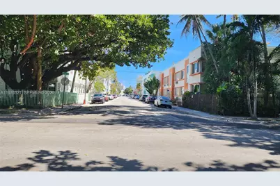 730 12th St #9, Miami Beach, FL 33139 - Photo 19