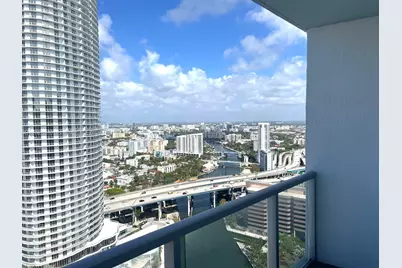 185 SW 7th St #3502, Miami, FL 33130 - Photo 25