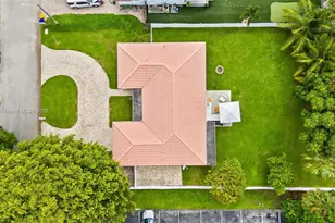 1180 SW 17th St, Boca Raton, FL 33486 - Photo 3