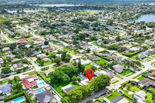 4325 SW 95th Ave, Miami, FL 33165 - Photo 43