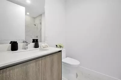 17550 Collins Ave #1003, Sunny Isles Beach, FL 33160 - Photo 31