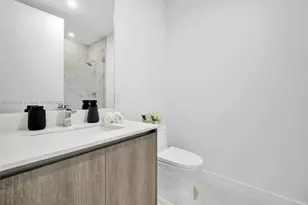 17550 Collins Ave, Sunny Isles Beach, FL 33160 - Photo 31