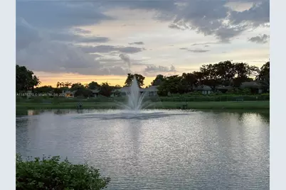 3483 Emerald Oaks Dr #1701, Hollywood, FL 33021 - Photo 1