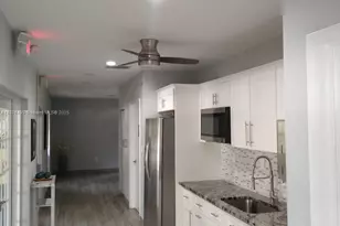 3510 Oaks Way, Pompano Beach, FL 33069 - Photo 5