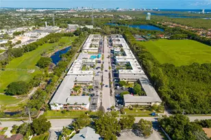 1451 N 12th Ct, Hollywood, FL 33019 - Photo 27