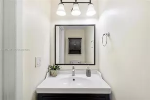 12175 NW 36th Pl, Sunrise, FL 33323 - Photo 13