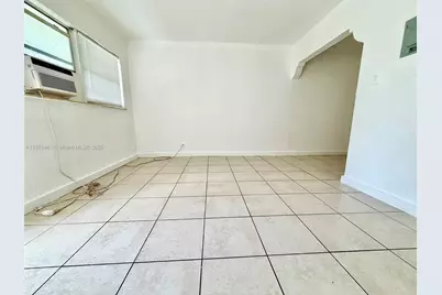 715 SW 10th St #2, Dania Beach, FL 33004 - Photo 3