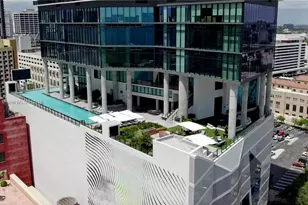 398 NE 5th St, Miami, FL 33132 - Photo 41