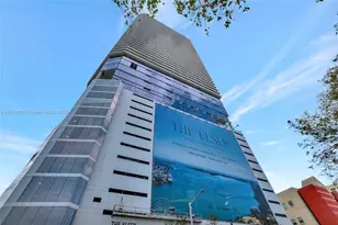 398 NE 5th St, Miami, FL 33132 - Photo 37