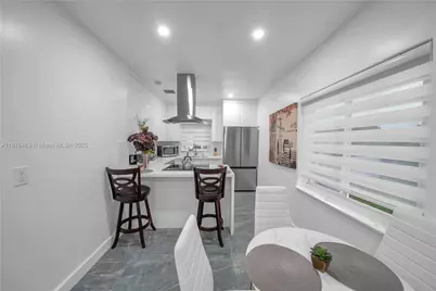 11221 NE 9th Ct, Biscayne Park, FL 33161 - Photo 11