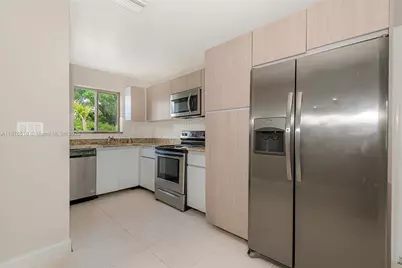 811 NW 3rd Ave #1, Fort Lauderdale, FL 33311 - Photo 7