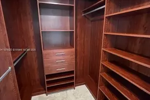 2681 N Flamingo Rd, Sunrise, FL 33323 - Photo 13