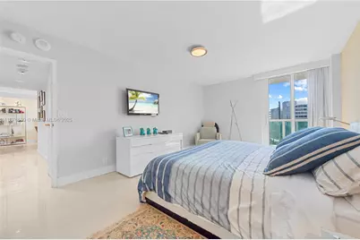 100 Bayview Dr #507, Sunny Isles Beach, FL 33160 - Photo 11