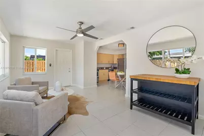 81 NE 47th Ct, Oakland Park, FL 33334 - Photo 19