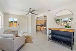 81 NE 47th Ct, Oakland Park, FL 33334 - Photo 19