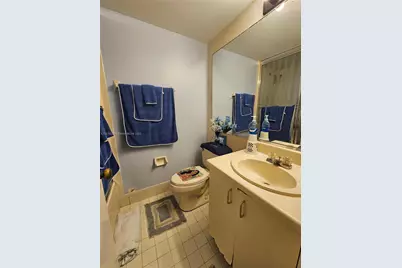 5350 W 21st Ct #407, Hialeah, FL 33016 - Photo 9