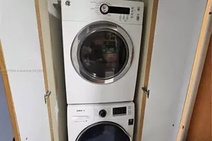 5350 W 21st Ct, Hialeah, FL 33016 - Photo 5