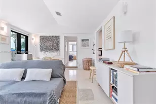 1076 NW 55th St, Miami, FL 33127 - Photo 19