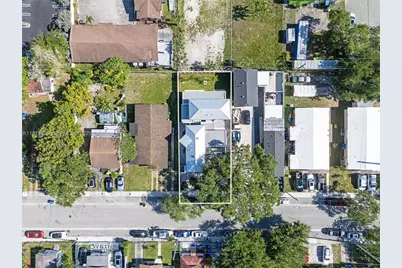 1076 NW 55th St, Miami, FL 33127 - Photo 67