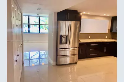20381 NE 30th Ave #206-7, Aventura, FL 33180 - Photo 5