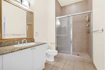 19501 W Country Club Dr #207, Aventura, FL 33180 - Photo 27