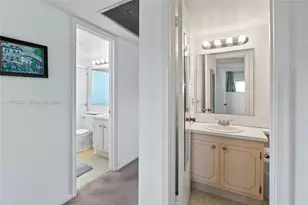 431 Markham T, Deerfield Beach, FL 33442 - Photo 25