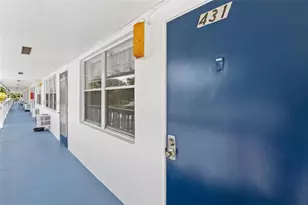 431 Markham T, Deerfield Beach, FL 33442 - Photo 13