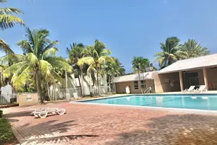 411 Executive Center Dr, West Palm Beach, FL 33401 - Photo 35