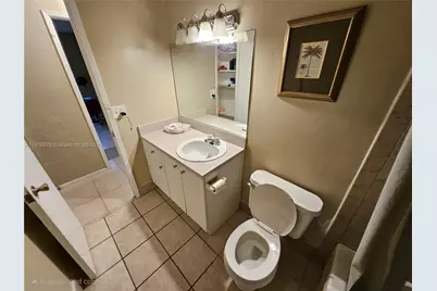 411 Executive Center Dr #209, West Palm Beach, FL 33401 - Photo 13