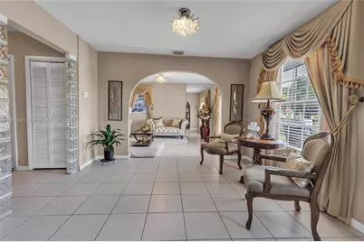 22270 SW 109th Ave, Miami, FL 33170 - Photo 11