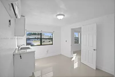 16010 NW 28th Ct, Miami Gardens, FL 33054 - Photo 37