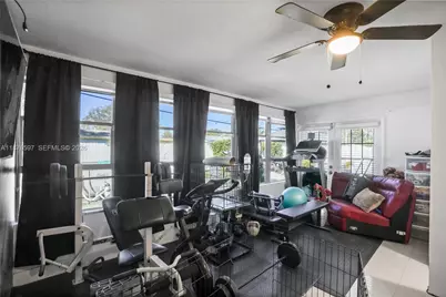 16010 NW 28th Ct, Miami Gardens, FL 33054 - Photo 27