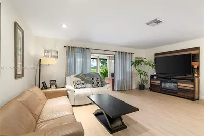 9286 Vista Del Lago #G, Boca Raton, FL 33428 - Photo 17