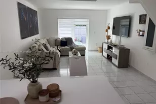8047 SW 150th Ave, Miami, FL 33193 - Photo 5