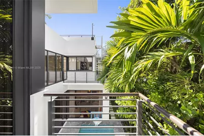 2321 Trapp Ave, Coconut Grove, FL 33133 - Photo 31