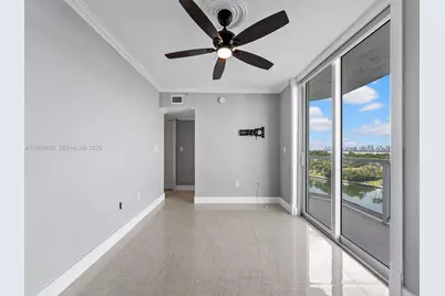 5900 Collins Ave #1201, Miami Beach, FL 33140 - Photo 13
