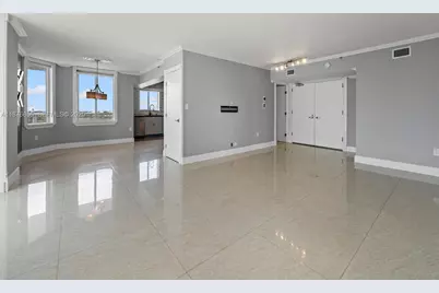 5900 Collins Ave #1201, Miami Beach, FL 33140 - Photo 25