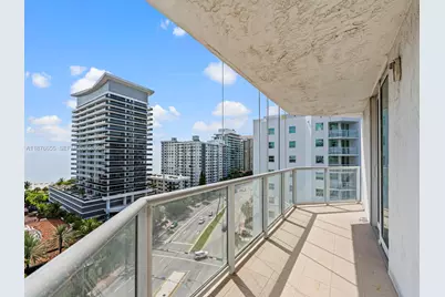 5900 Collins Ave #1201, Miami Beach, FL 33140 - Photo 57